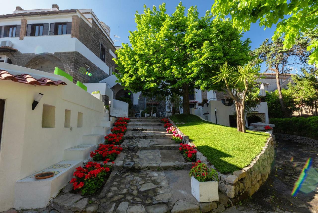 Hotel & Spa Relais Freedom Club Масса-Лубренсе Экстерьер фото